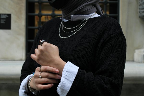 How Do UK Pet Ownership Trends Reflect Sociocultural Shifts?